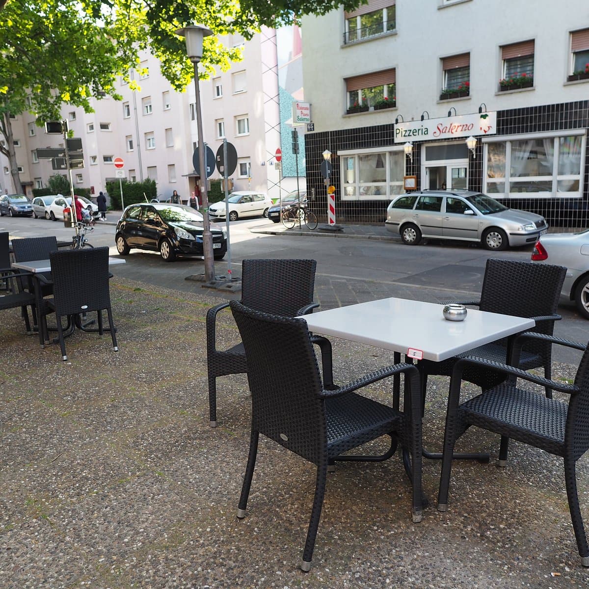 Terrasse der Pizzeria Salerno